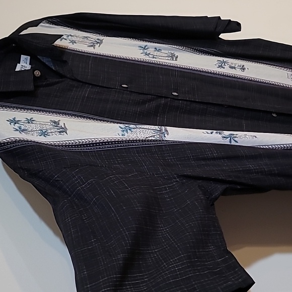 WINDHAM POINTE BLACK BUTTON DOWN WITH PALM TREES - Picture 6 of 10